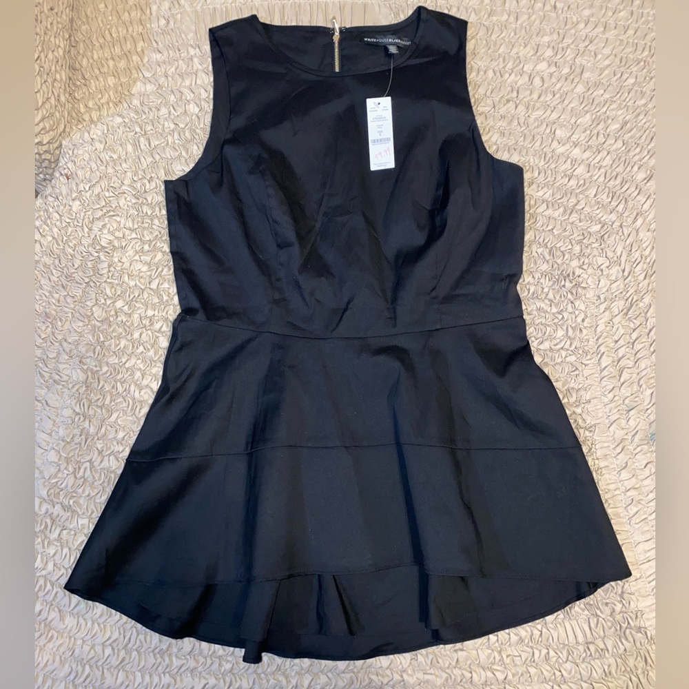 Black size 6 top women’s